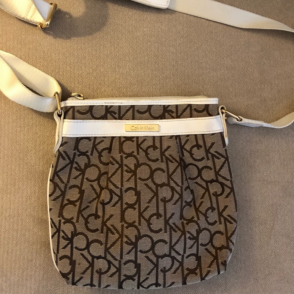 Calvin Klein Crossbody Bag